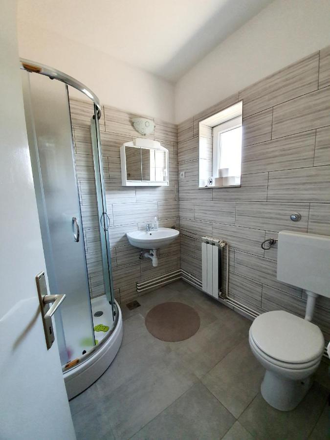 Апартаменты Apartamani Katarina Vl.Ilija Jusup Стариград-Пакленица Экстерьер фото