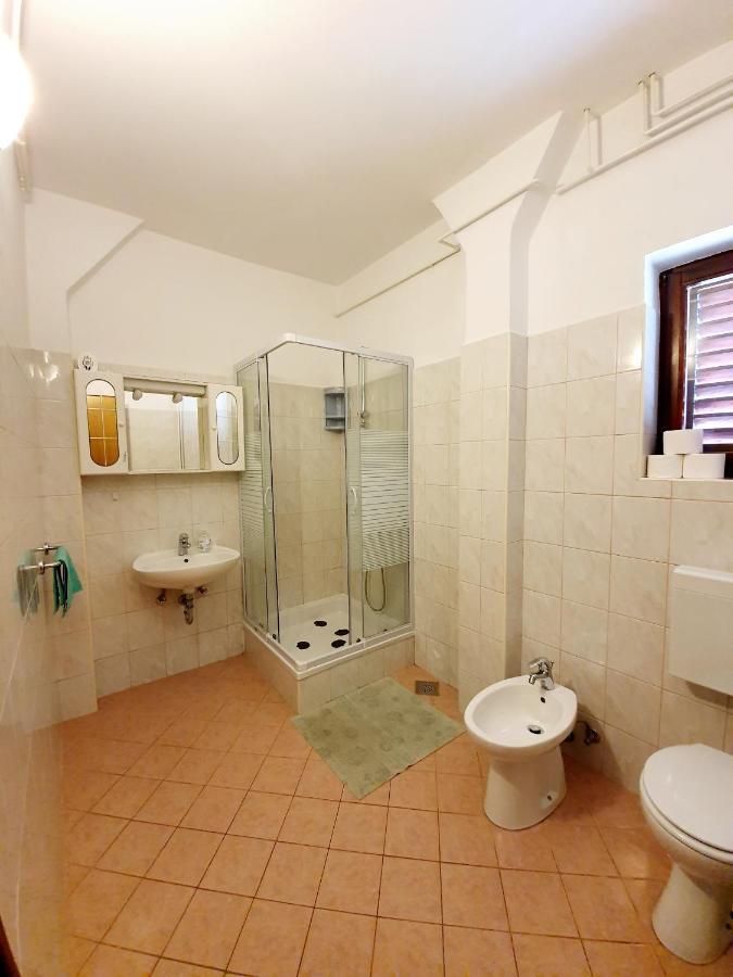 Апартаменты Apartamani Katarina Vl.Ilija Jusup Стариград-Пакленица Экстерьер фото