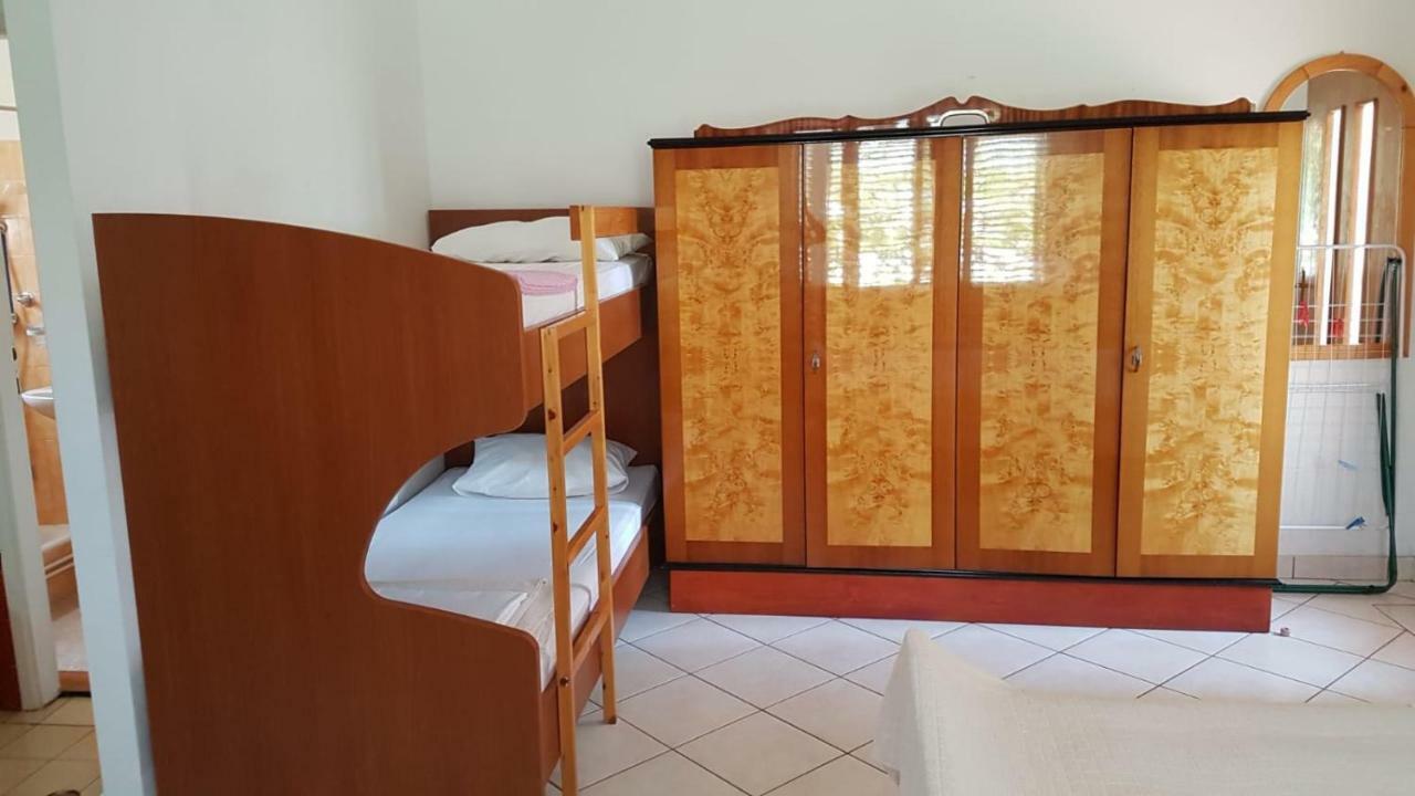 Апартаменты Apartamani Katarina Vl.Ilija Jusup Стариград-Пакленица Экстерьер фото