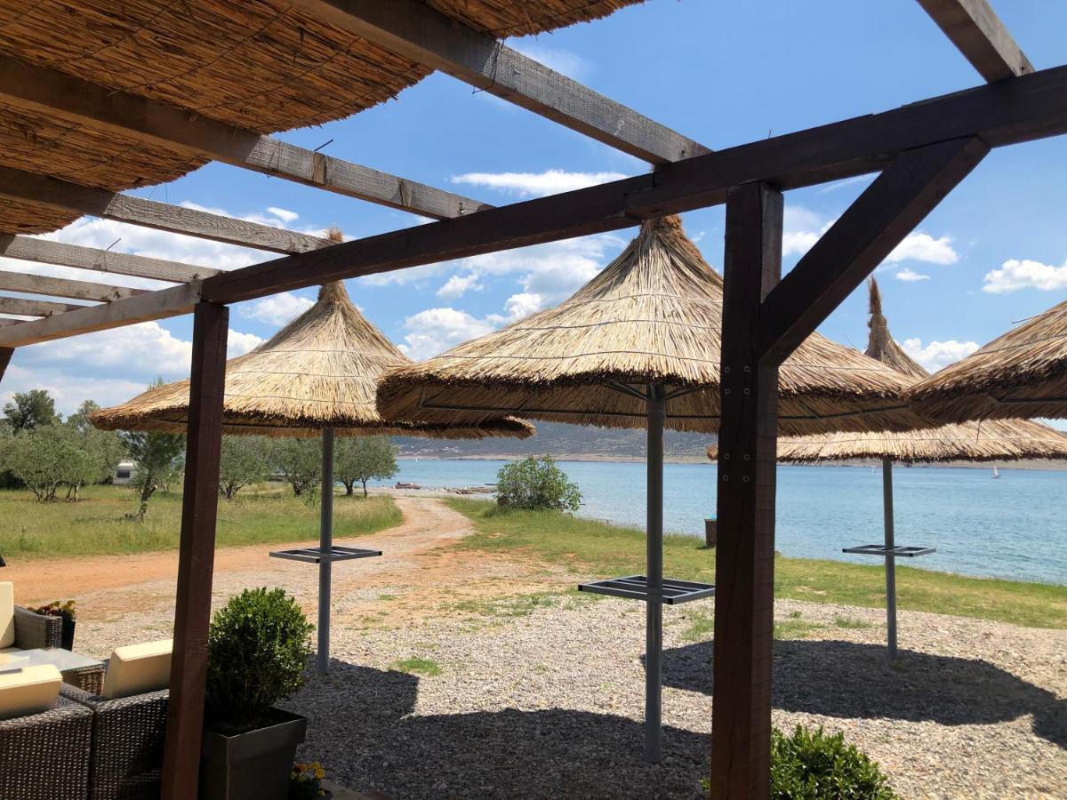 Апартаменты Apartamani Katarina Vl.Ilija Jusup Стариград-Пакленица Экстерьер фото
